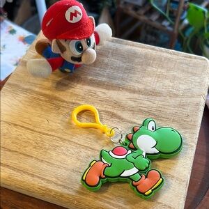 Super Mario Nintendo Yoshi Silicone Rubber Keychain NEW Backpack Gaming Gear